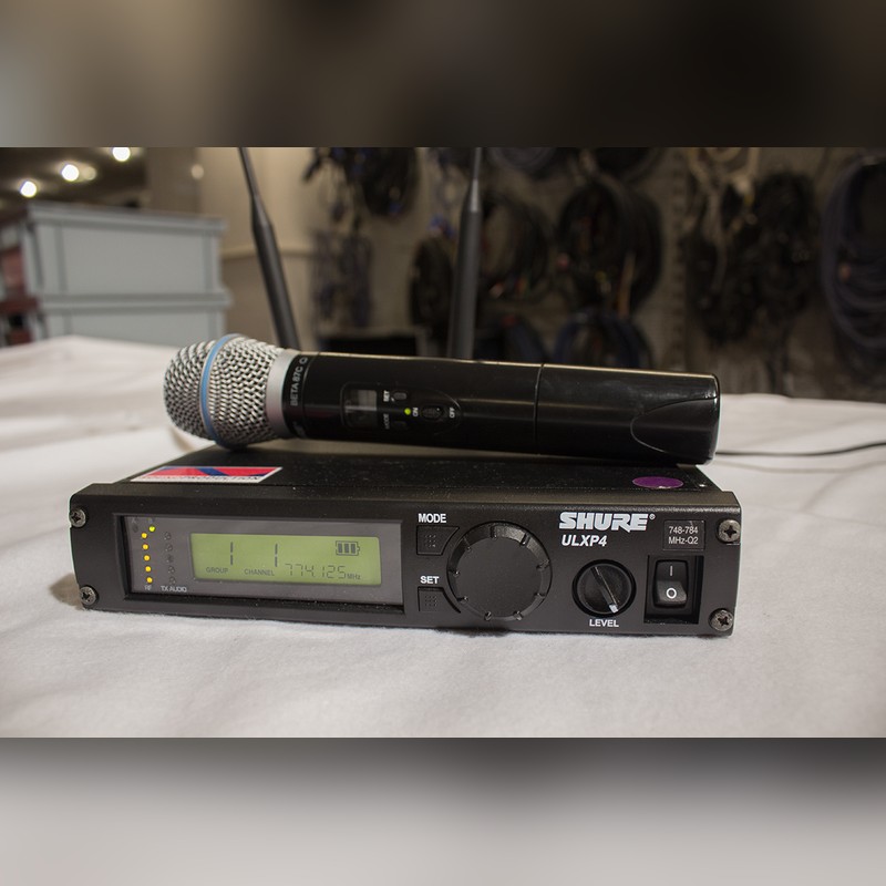 Shure ULX SM58/Beta 87 Handfunkmikrofon Set