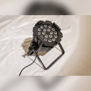 Cameo Studio CAN 18*8W Quad Colour PAR 64 LED